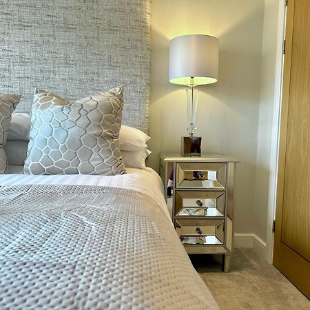 Superior Apartment In Cardiff City Centre Exteriör bild