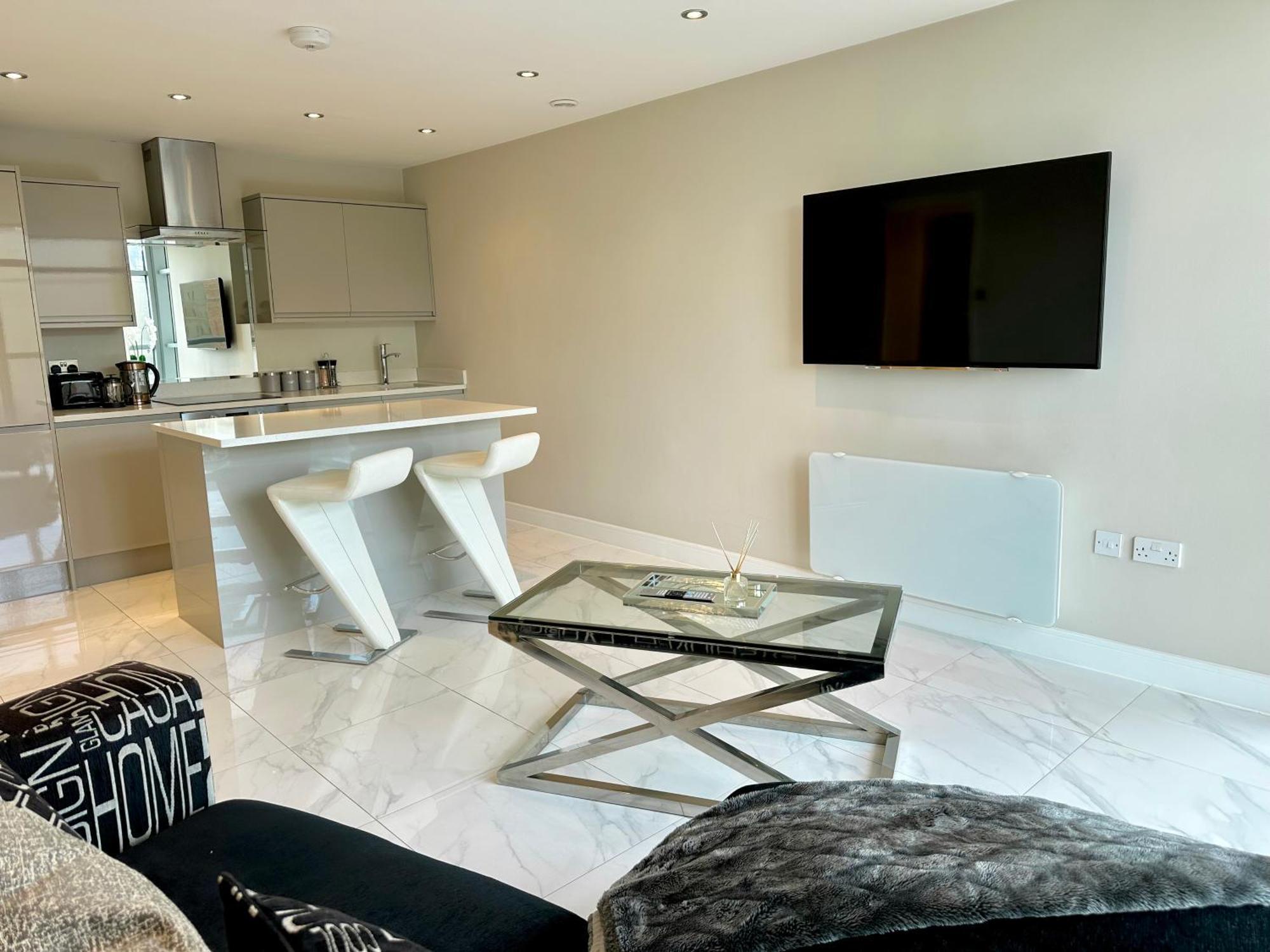 Superior Apartment In Cardiff City Centre Exteriör bild
